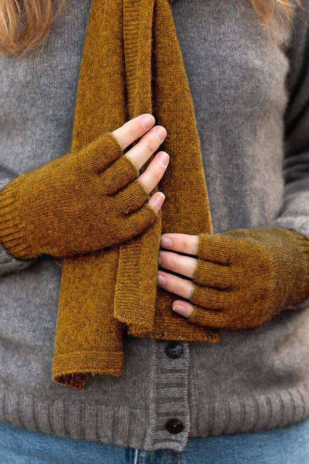 Possum Merino Fingerless Gloves