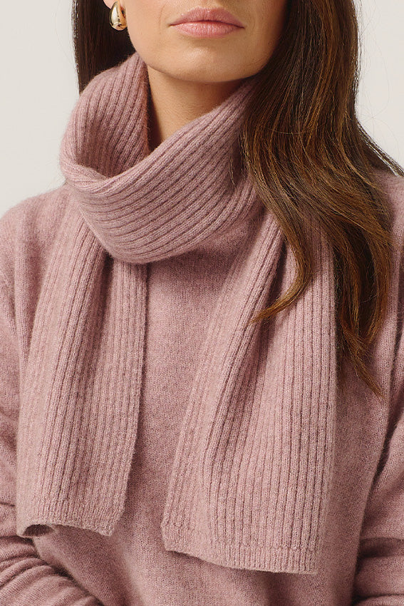 Ribbed Scarf